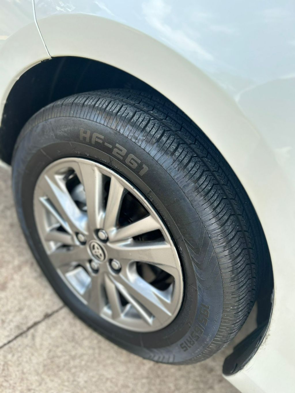 YARIS XL Plus Con. 1.5 Flex 16V 5p Aut. — foto 18