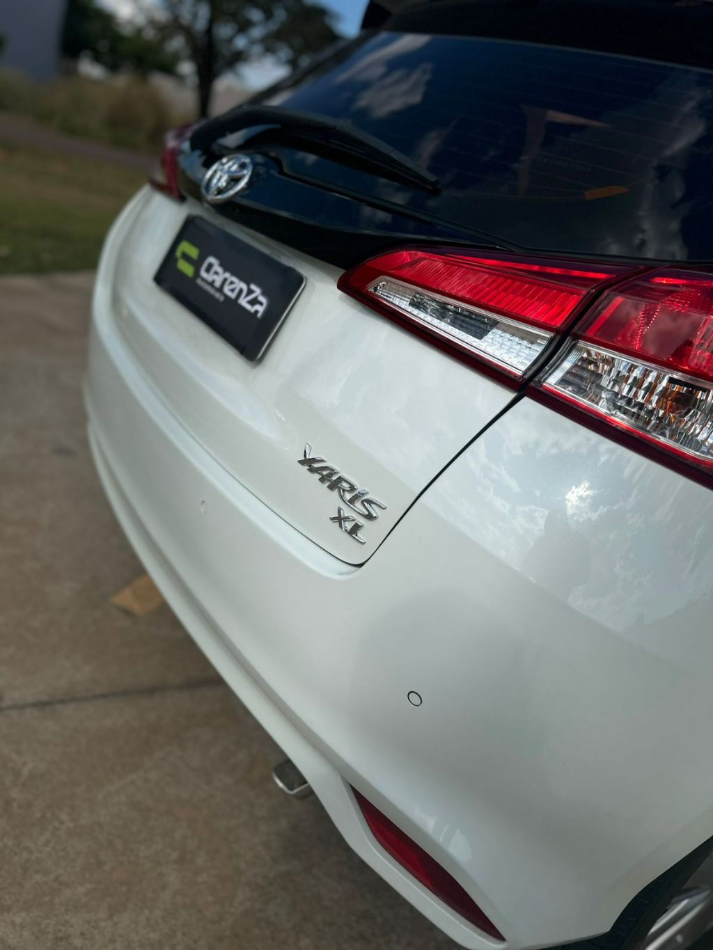 YARIS XL Plus Con. 1.5 Flex 16V 5p Aut. — foto 9