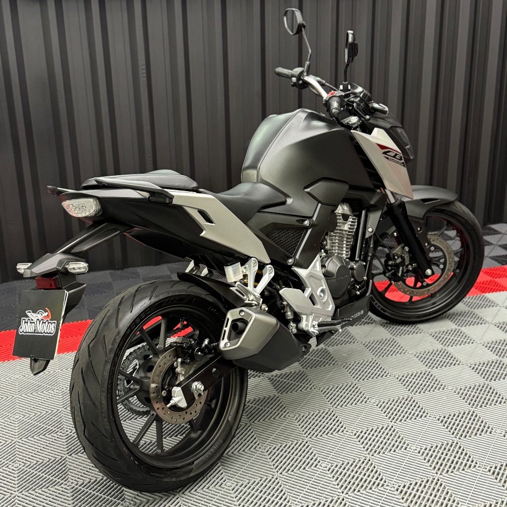 CB 300F Twister Flex — foto 11