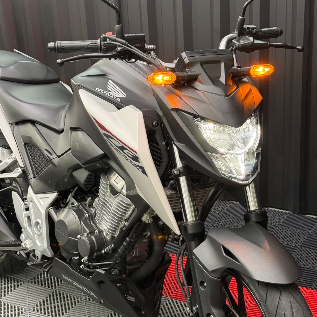 CB 300F Twister Flex — foto 4