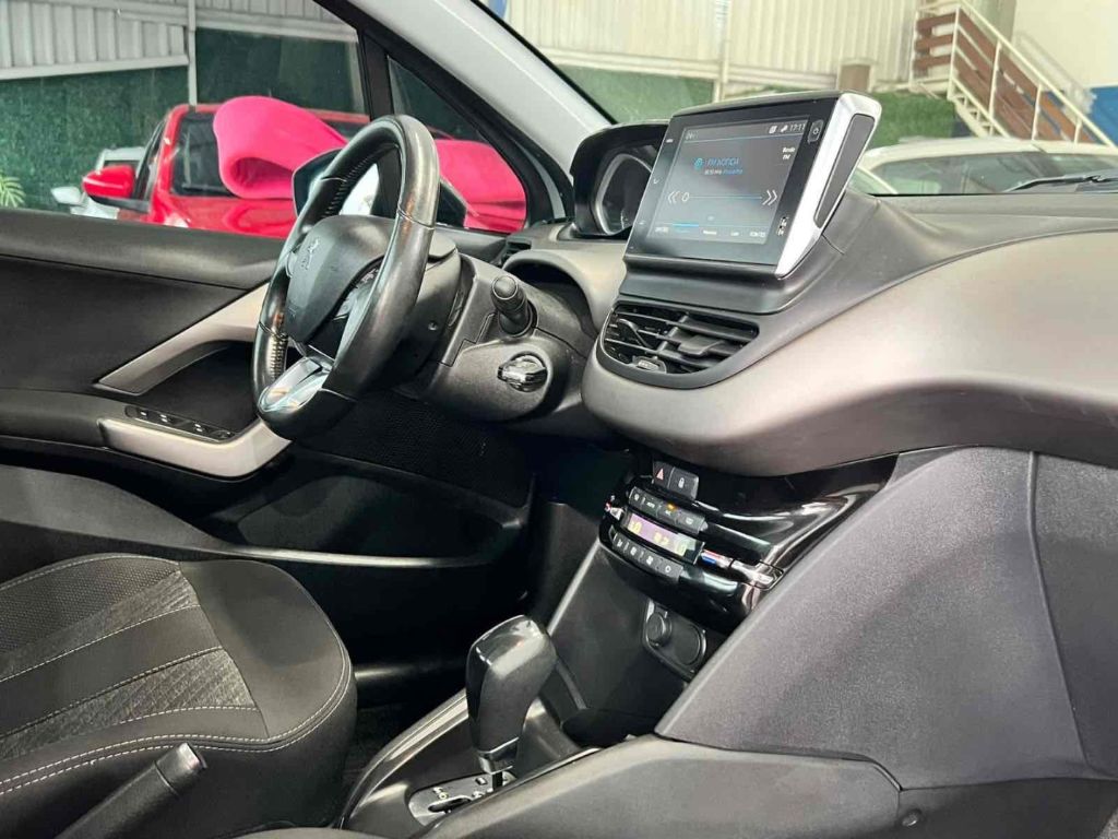 208 Griffe 1.6 Flex 16V 5p Aut. — foto 4