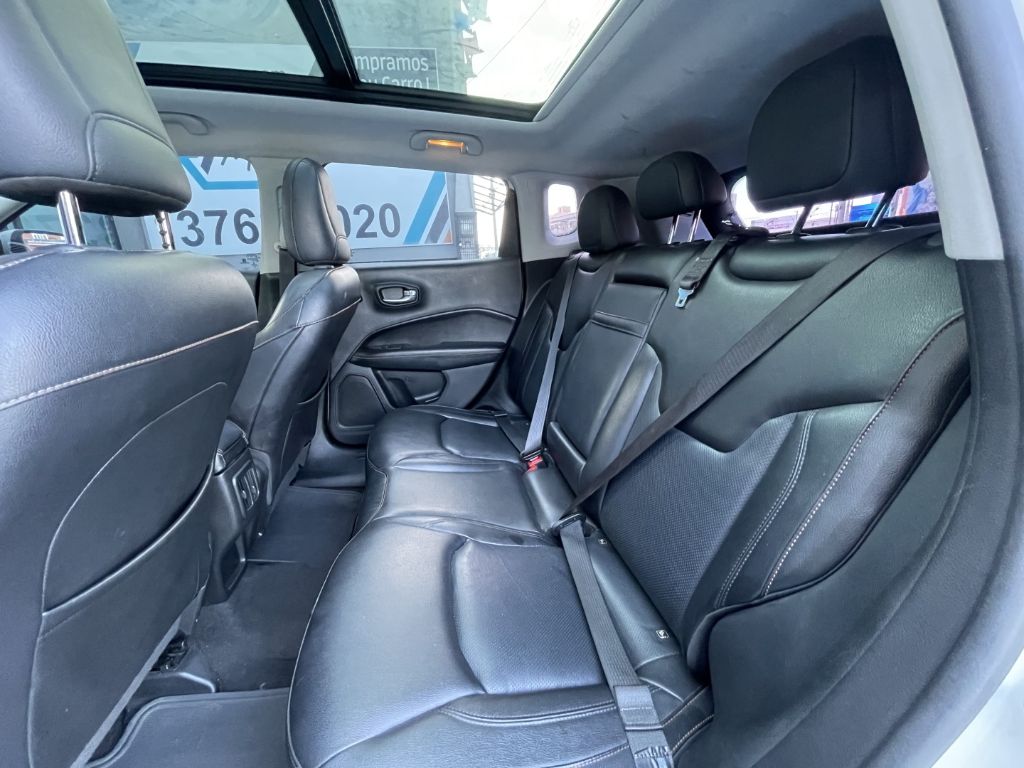 COMPASS LONGITUDE 2.0 4x2 Flex 16V Aut. — foto 8