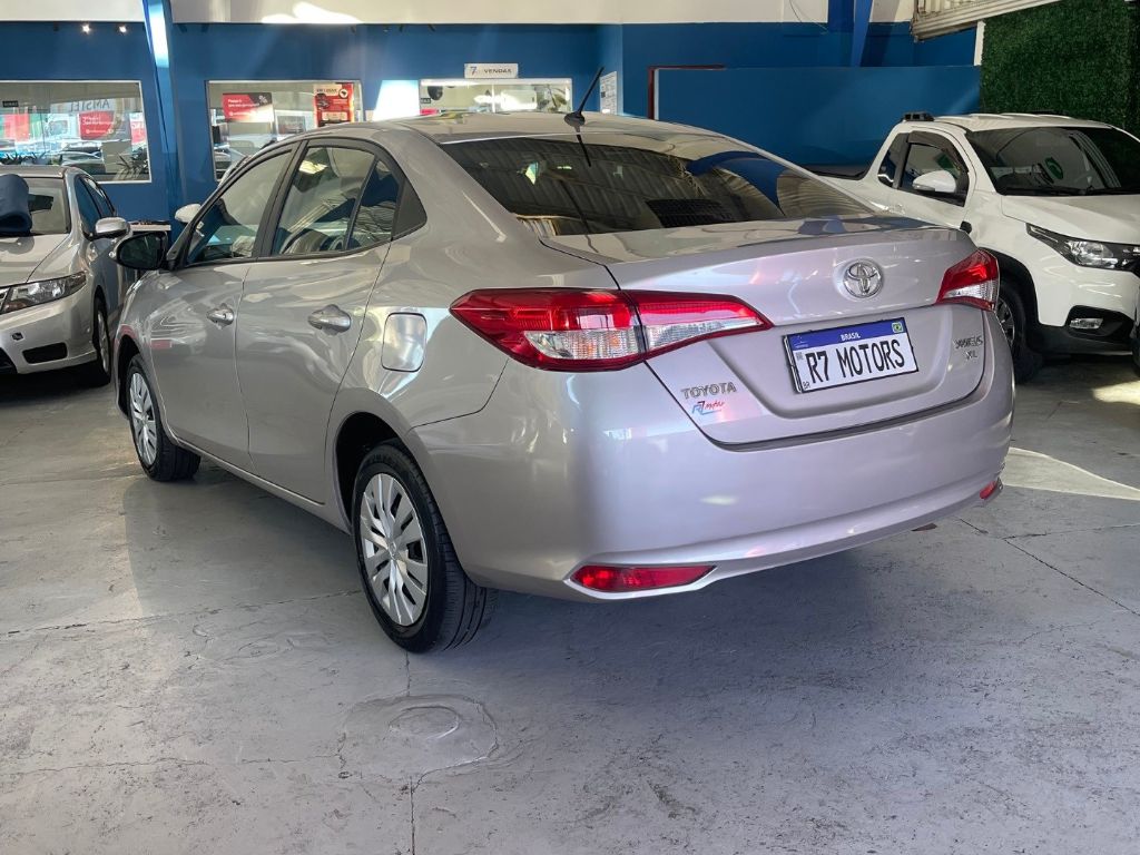 YARIS XL Sedan 1.5 Flex 16V 4p Aut. — foto 5