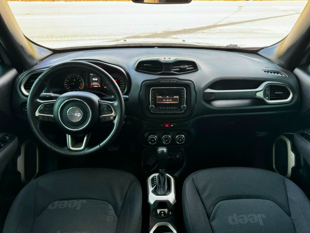 Renegade Sport 1.8 4x2 Flex 16V Aut. — foto 7