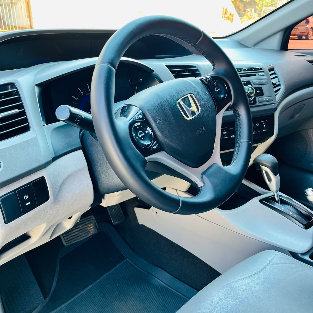 Civic Sed. LXL/ LXL SE 1.8 Flex 16V Aut. — foto 12
