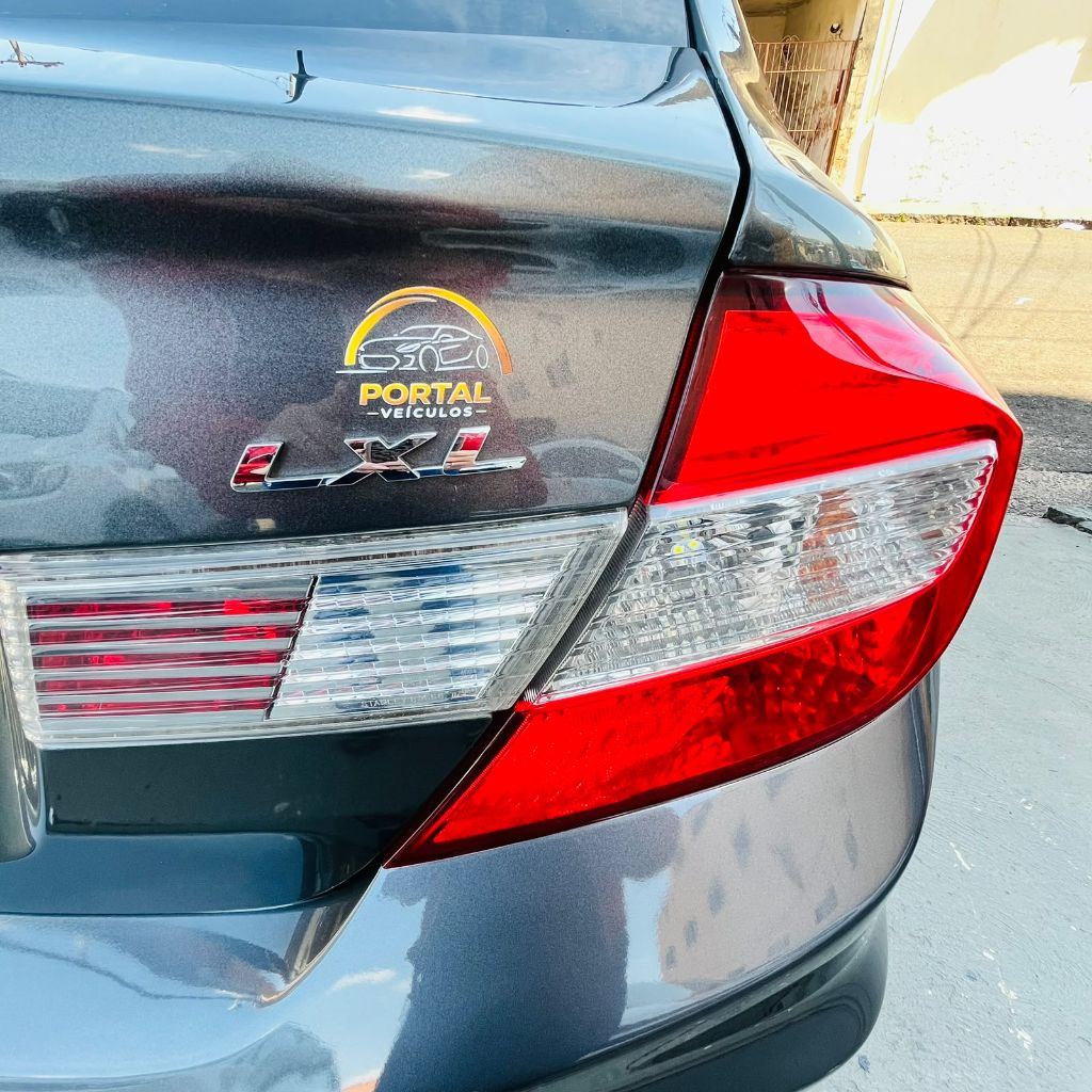 Civic Sed. LXL/ LXL SE 1.8 Flex 16V Aut. — foto 4