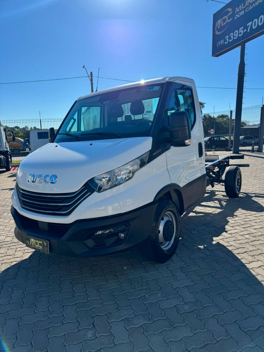 IVECO DAILY CHASSI 35-160 4X2  — foto 1