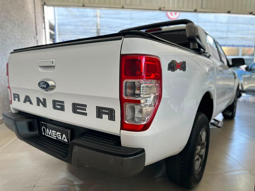 Ranger XLS 2.2 4x4 CD Diesel Aut. — foto 6