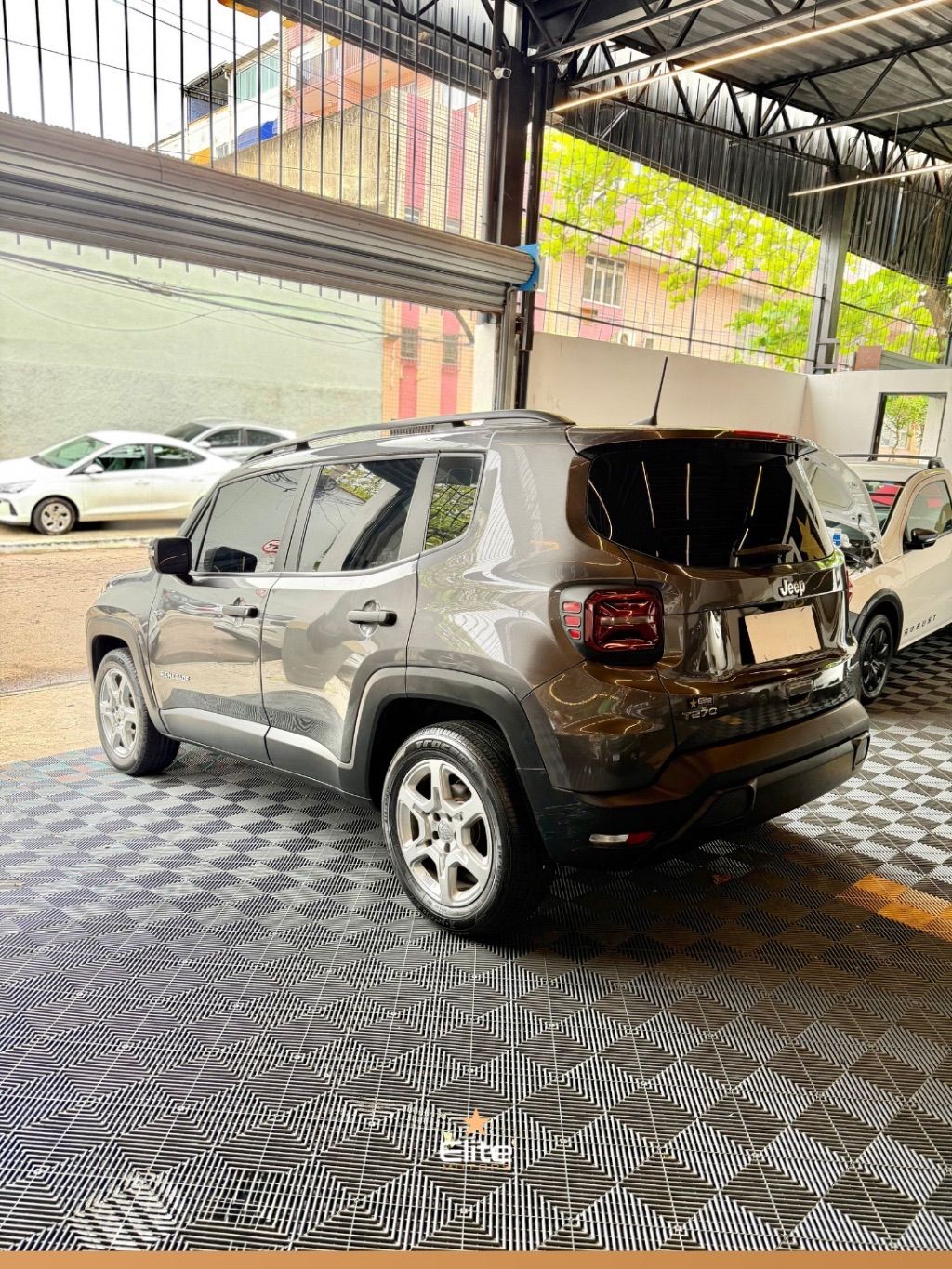 Renegade Sport T270 1.3 TB 4x2 Flex Aut. — foto 3