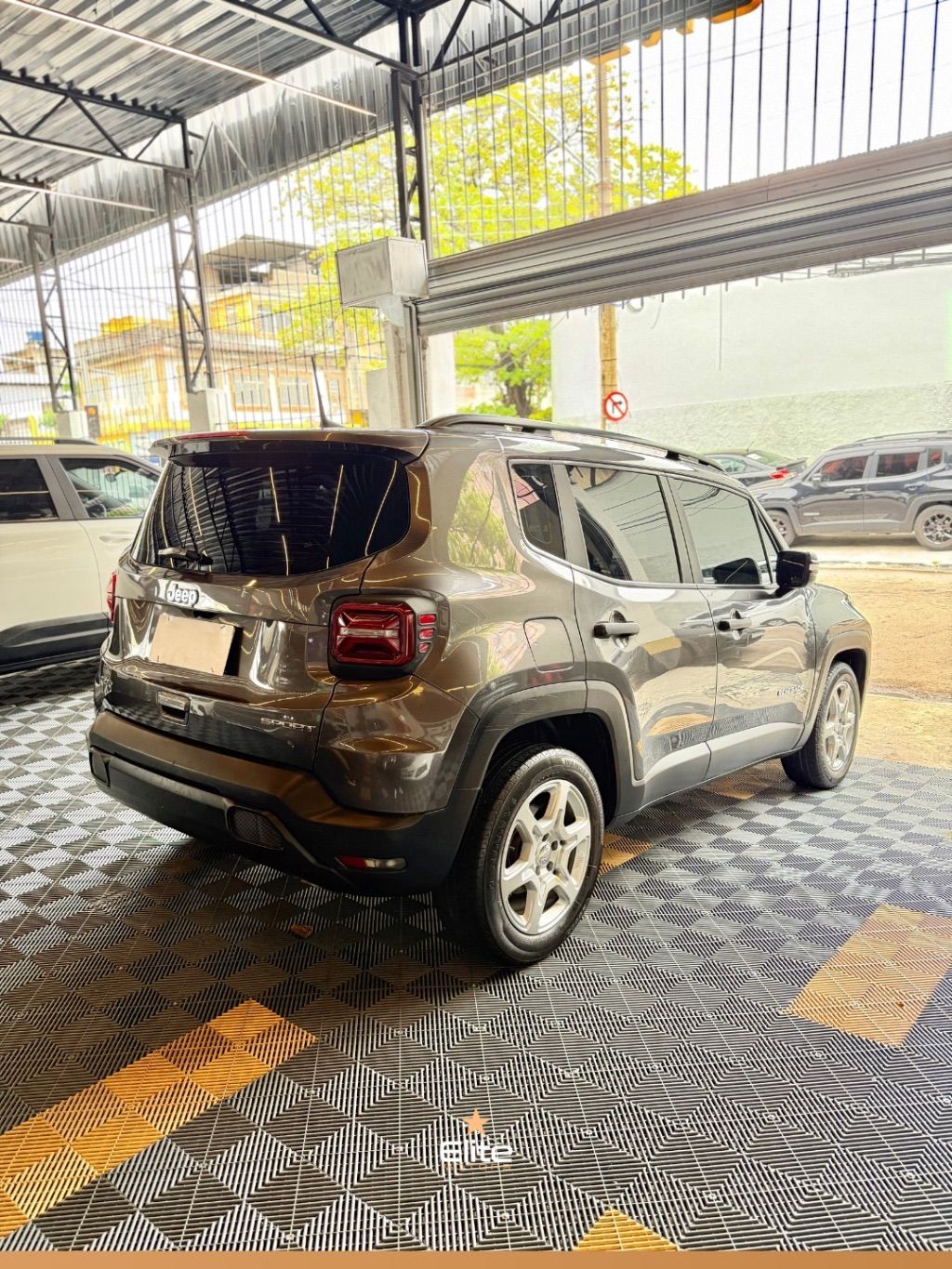 Renegade Sport T270 1.3 TB 4x2 Flex Aut. — foto 2