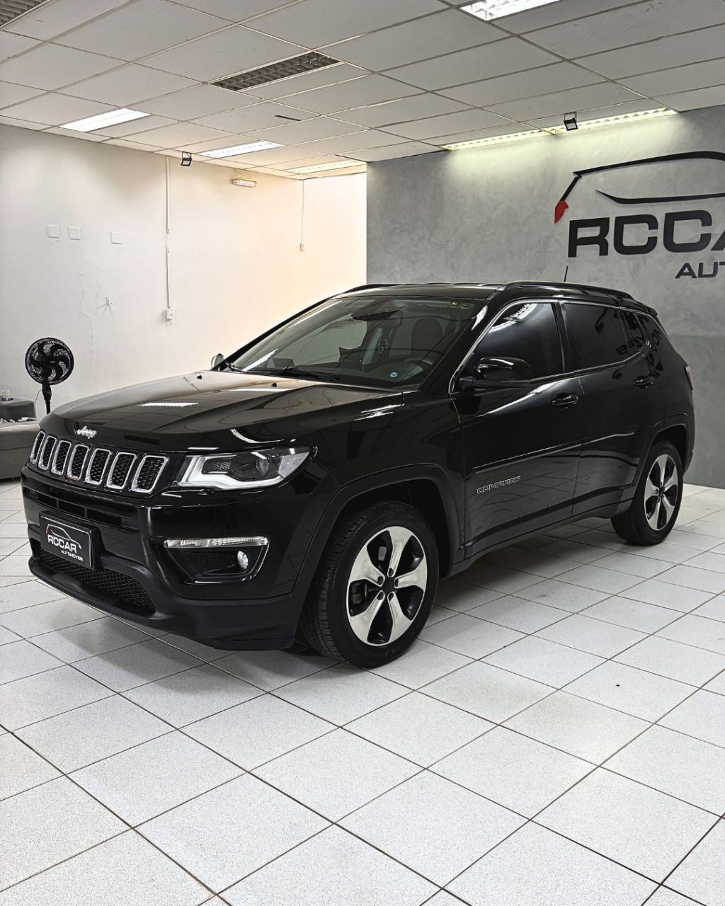 COMPASS LONGITUDE 2.0 4x2 Flex 16V Aut. — foto 2