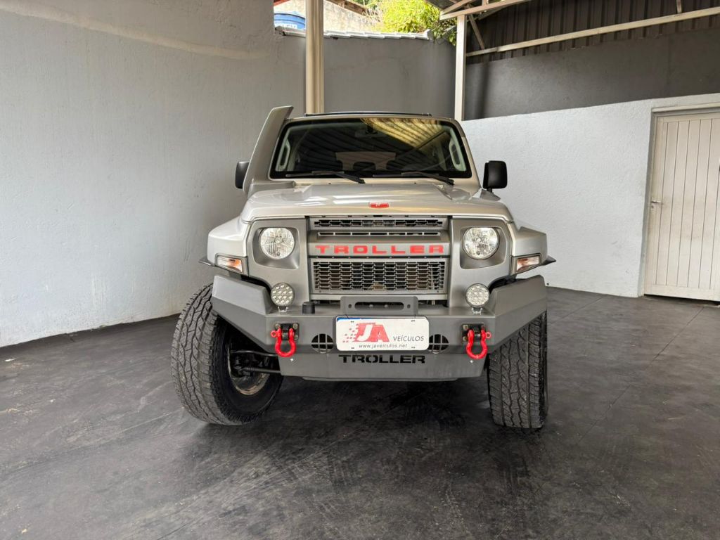 T-4 4x4 3.2 20V Tdi Cap. Rígida Diesel — foto 2