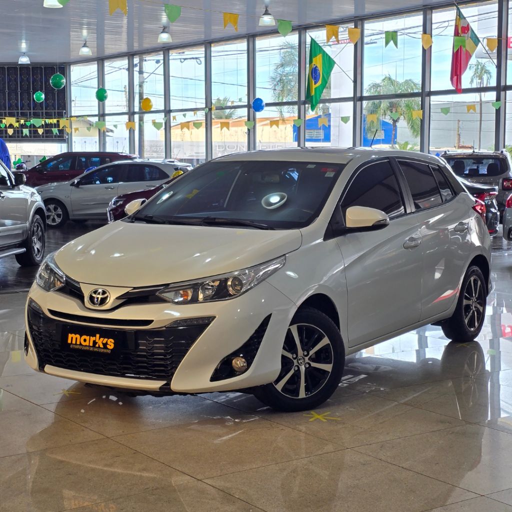 Toyota YARIS XLS Connect 1.5 Flex 16V 5p Aut.