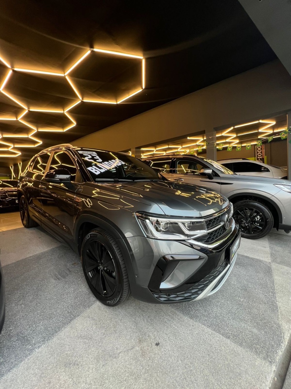TAOS Highline 1.4 250 TSI Flex Aut.