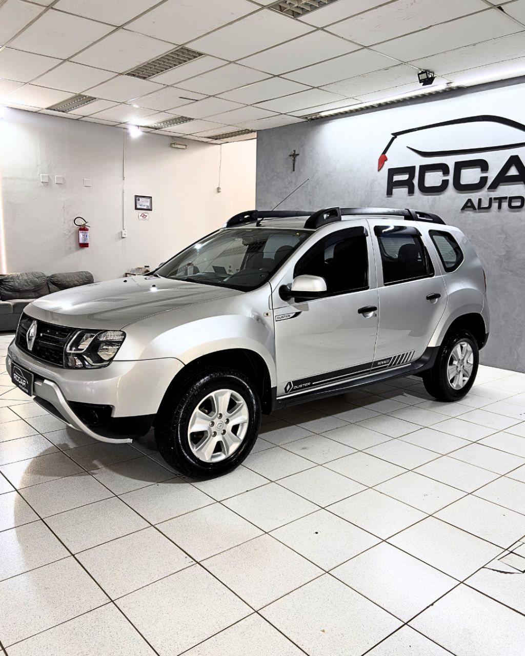 DUSTER Expression 1.6 Hi-Flex 16V Mec. — foto 3