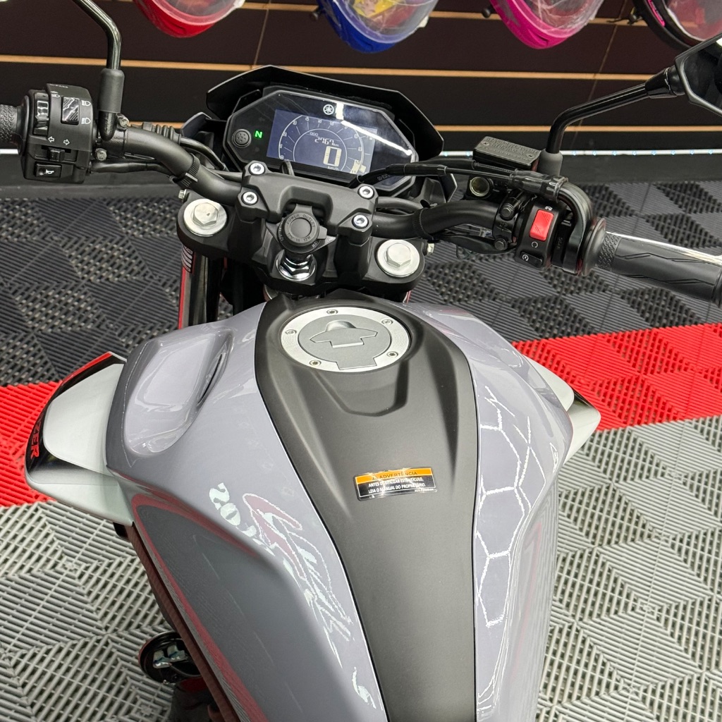 FZ25 250 FAZER CONNECTED — foto 5