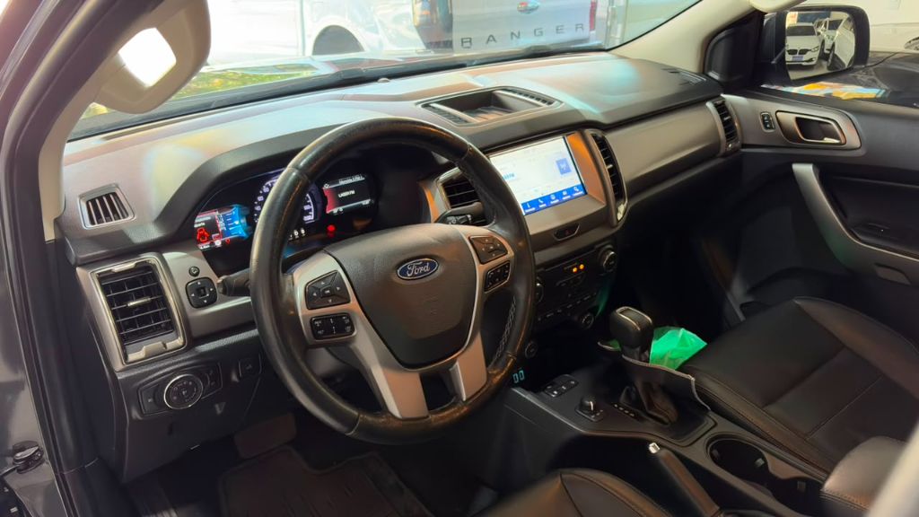 Ranger Limited 3.2 4x4 CD Diesel Aut.
