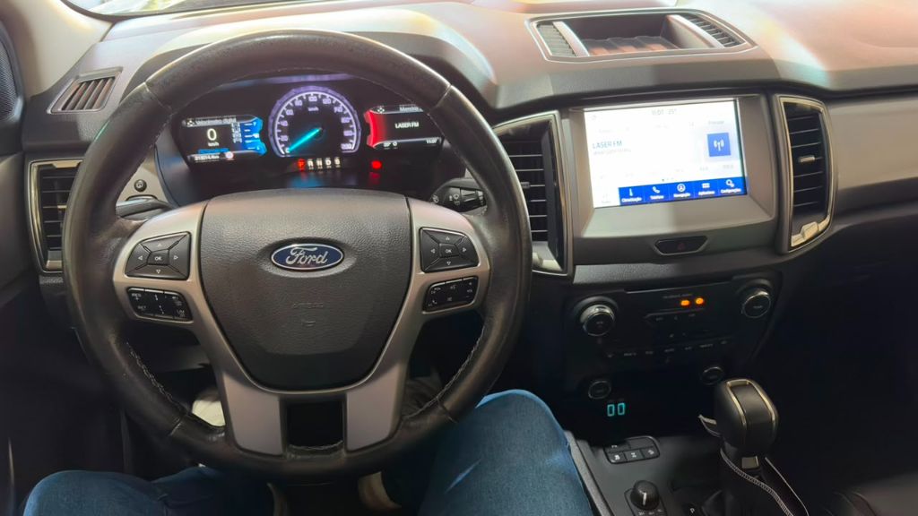 Ranger Limited 3.2 4x4 CD Diesel Aut.