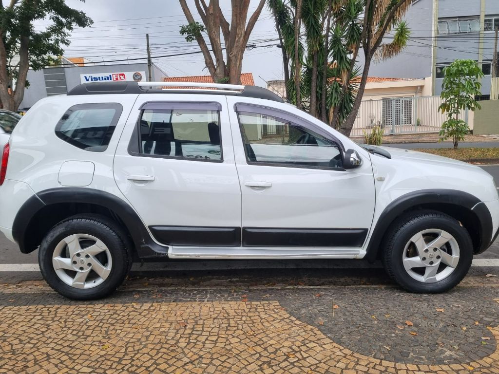 DUSTER Dynamique 1.6 Flex 16V Mec. — foto 8