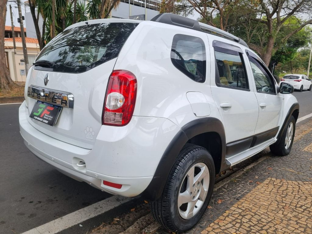 DUSTER Dynamique 1.6 Flex 16V Mec. — foto 7