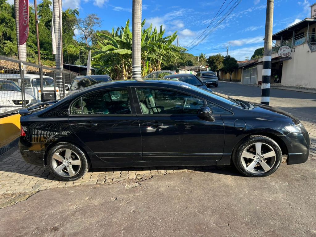 Civic Sedan LXS 1.8/1.8 Flex 16V Aut. 4p — foto 5