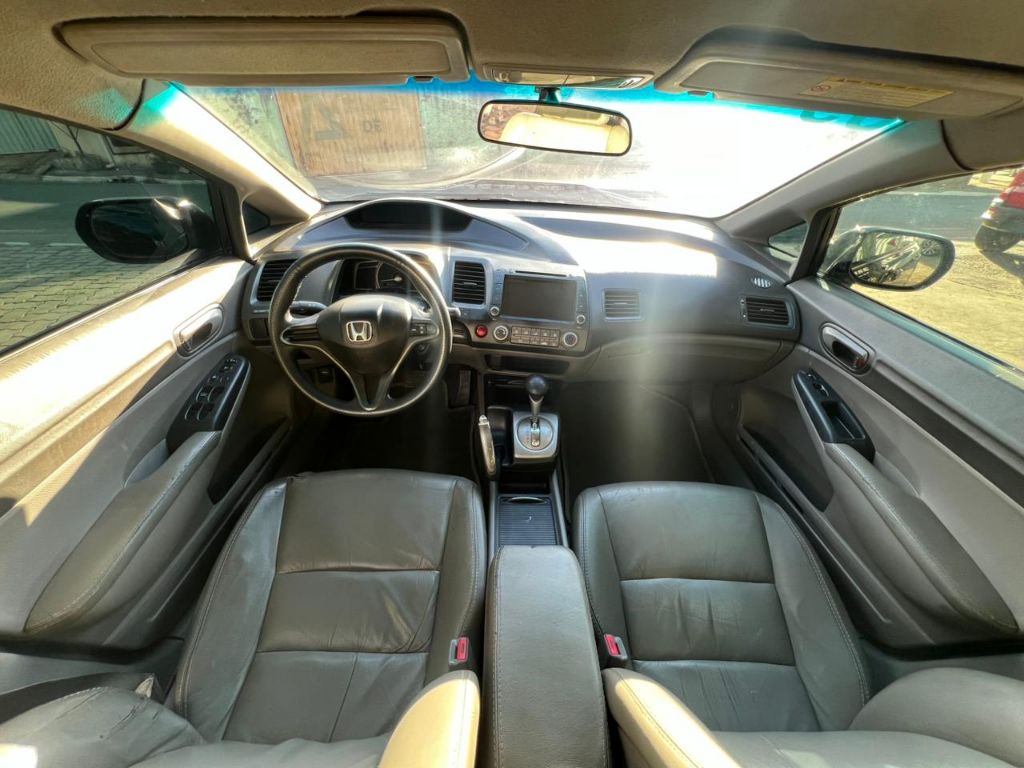 Civic Sedan LXS 1.8/1.8 Flex 16V Aut. 4p — foto 12