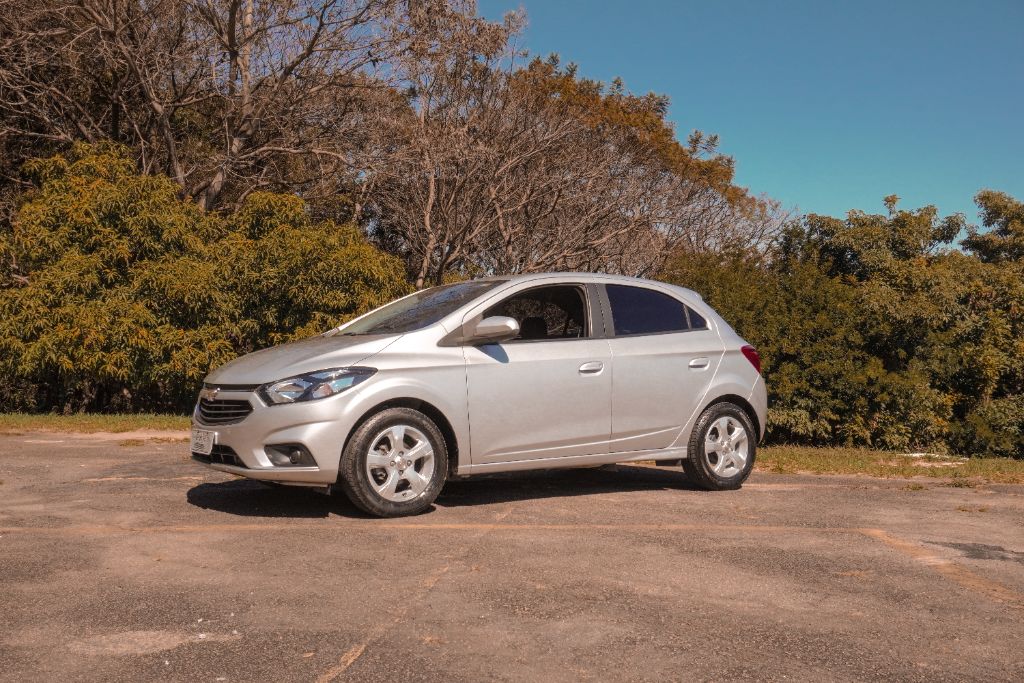 ONIX HATCH LT 1.4 8V FlexPower 5p Mec. — foto 3