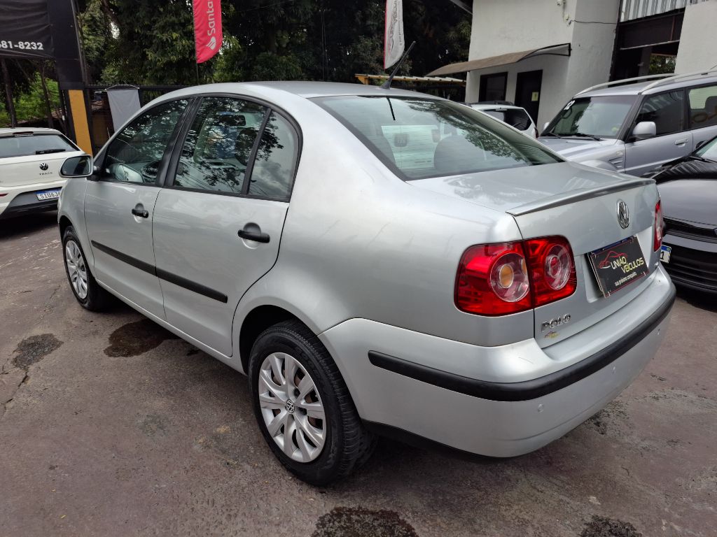 Polo Sedan 1.6 Mi Total Flex 8V 4p — foto 4