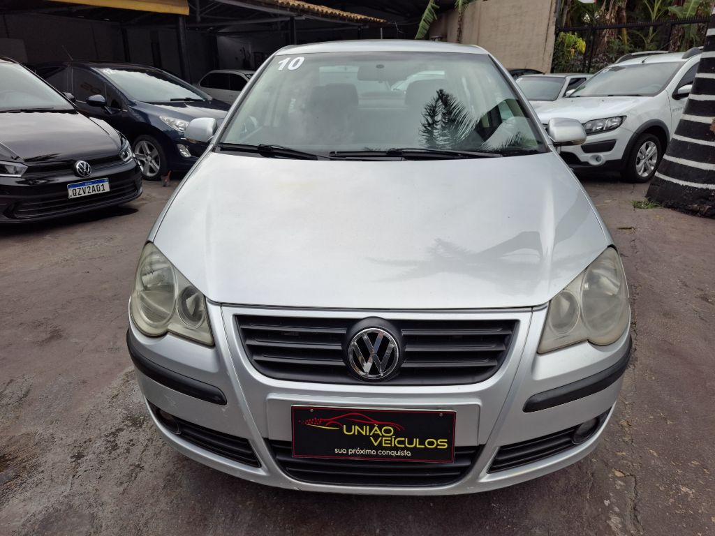 Polo Sedan 1.6 Mi Total Flex 8V 4p — foto 2