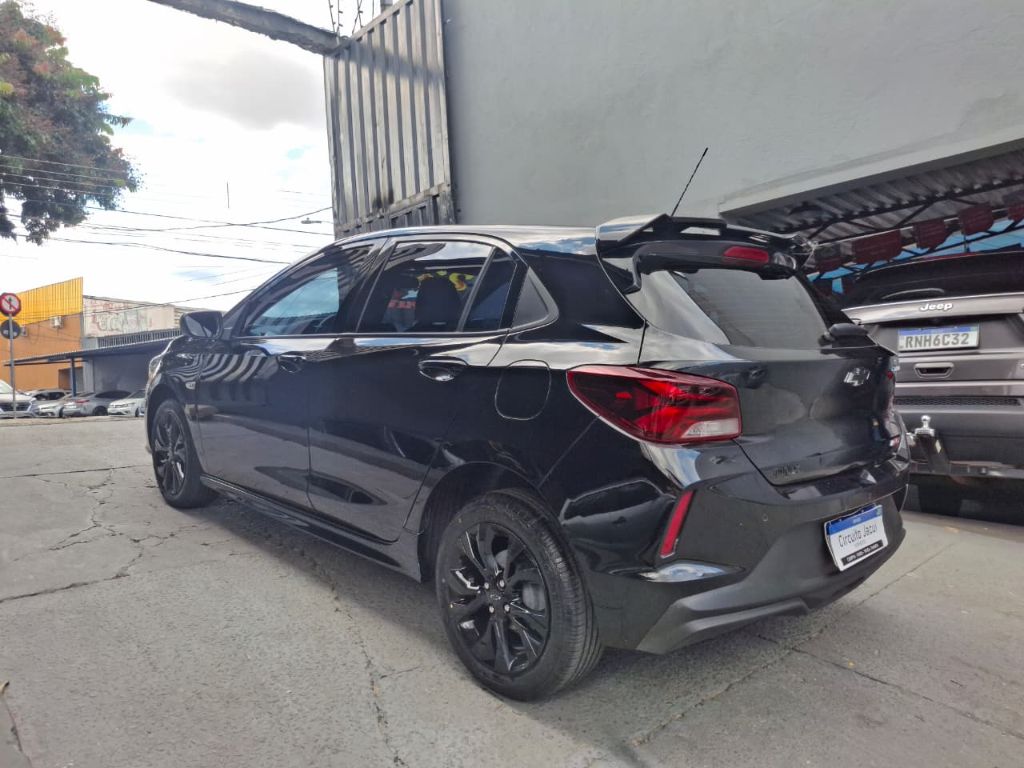 ONIX HATCH PREM. 1.0 TB  Aut. — foto 8