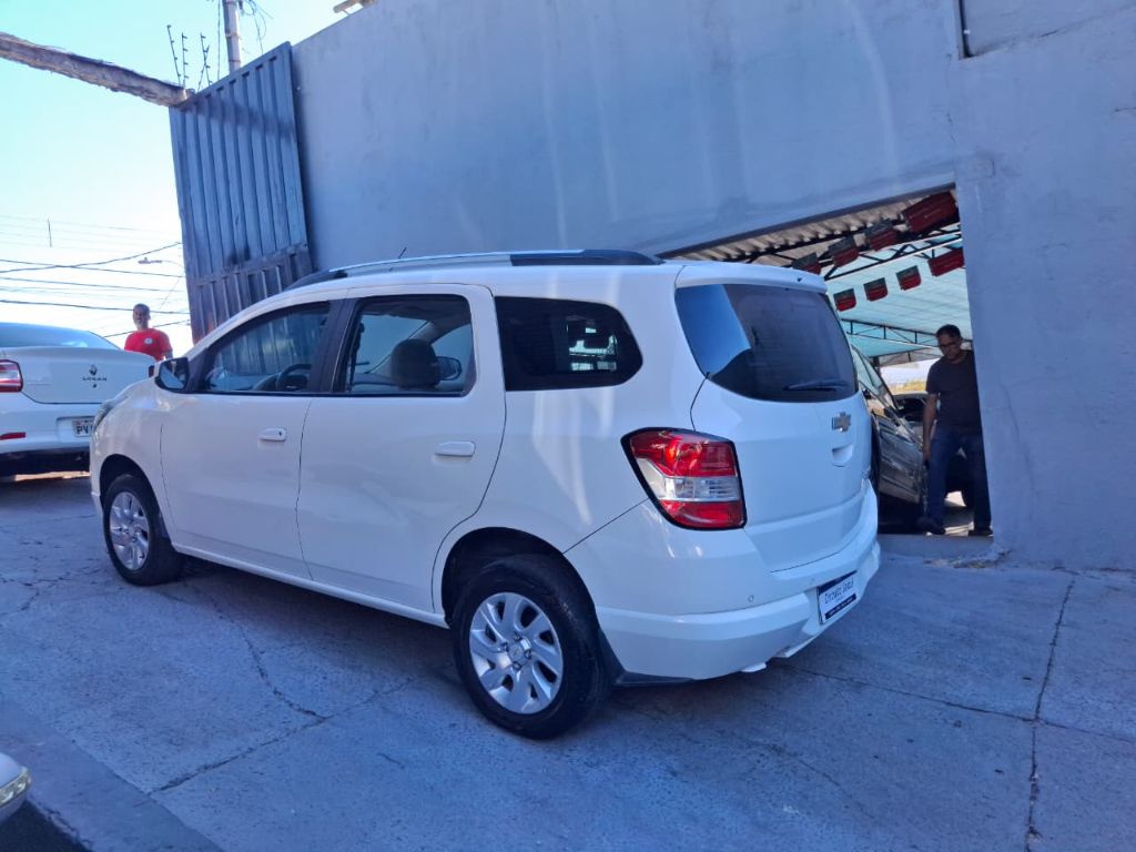 SPIN LTZ 1.8 8V Econo.Flex Aut. — foto 3