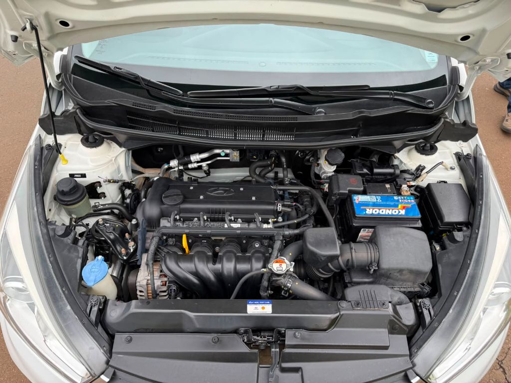 HB20 Premium 1.6 Flex 16V Aut. — foto 11