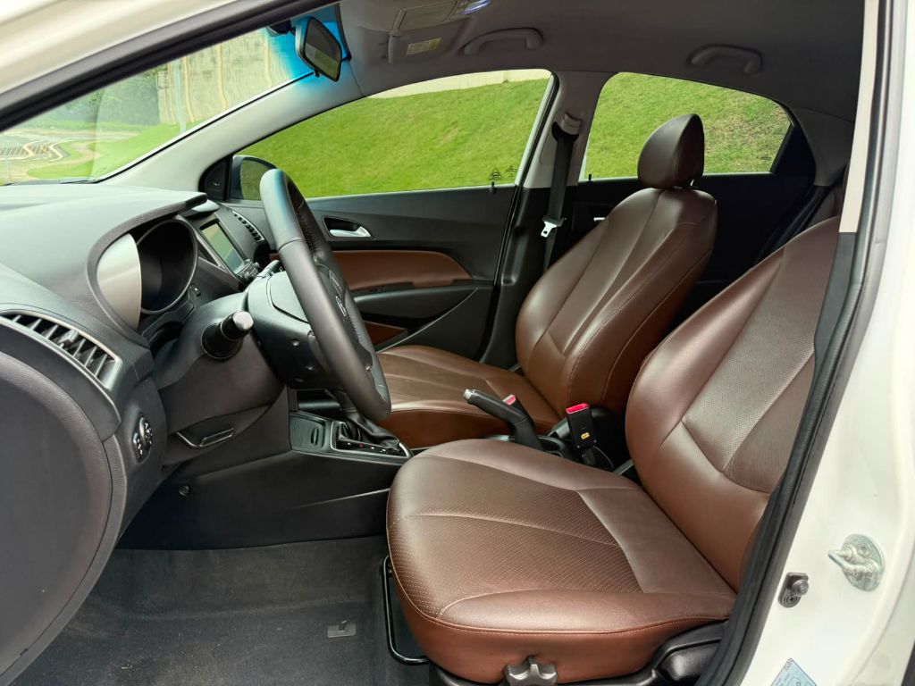 HB20 Premium 1.6 Flex 16V Aut. — foto 8