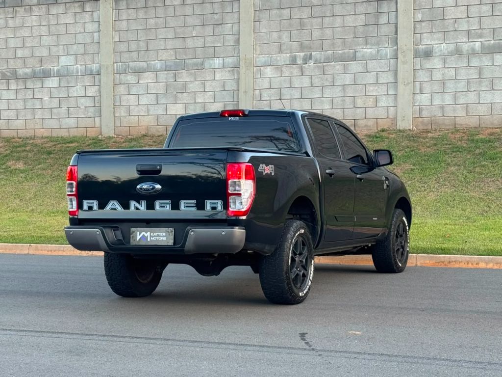 Ranger XLS 2.2 4x4 CD Diesel Aut. — foto 6