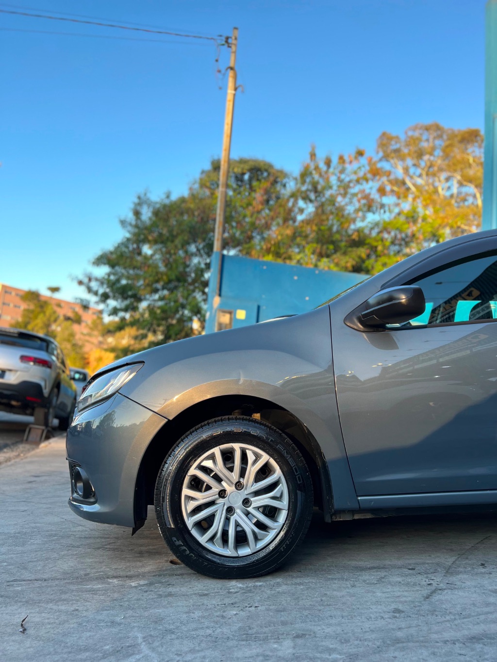 SANDERO Authentique Hi-Power 1.0 16V 5p — foto 5