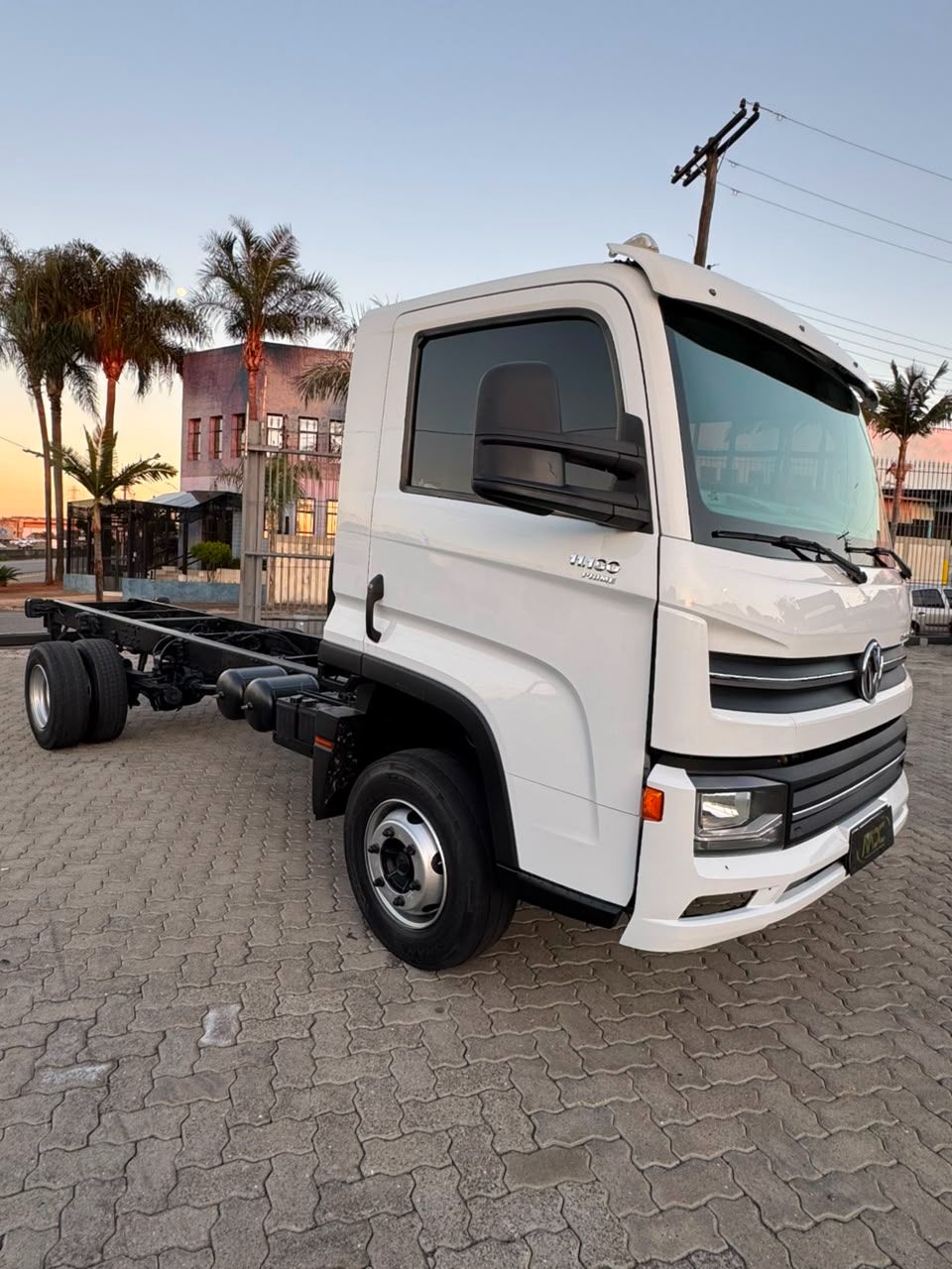 11-180 Delivery 2p (diesel)(E5) — foto 5