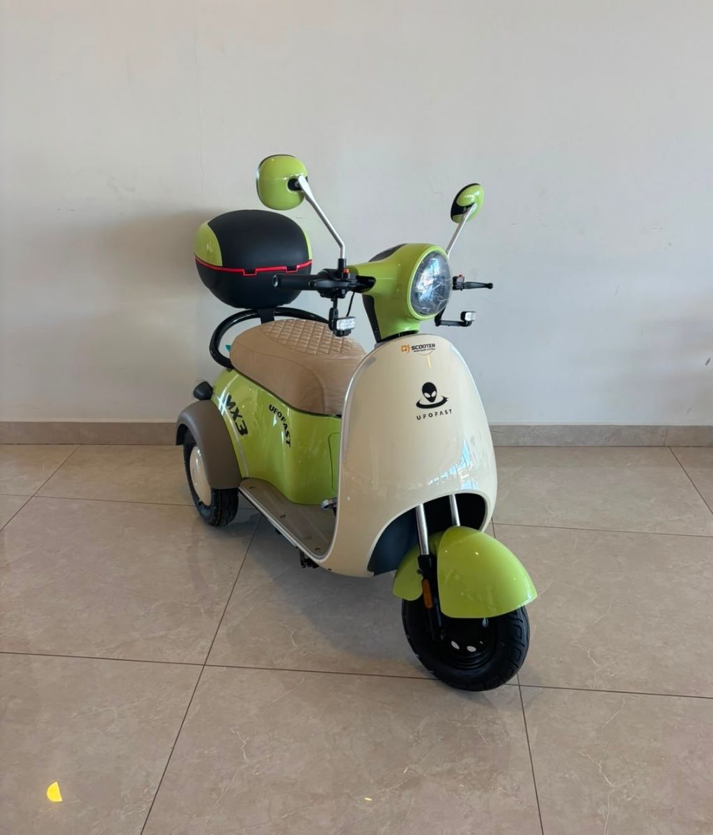 Triciclo UFO-MX3 Auto propelido elétrico com motor 1000WATTS  — foto 1