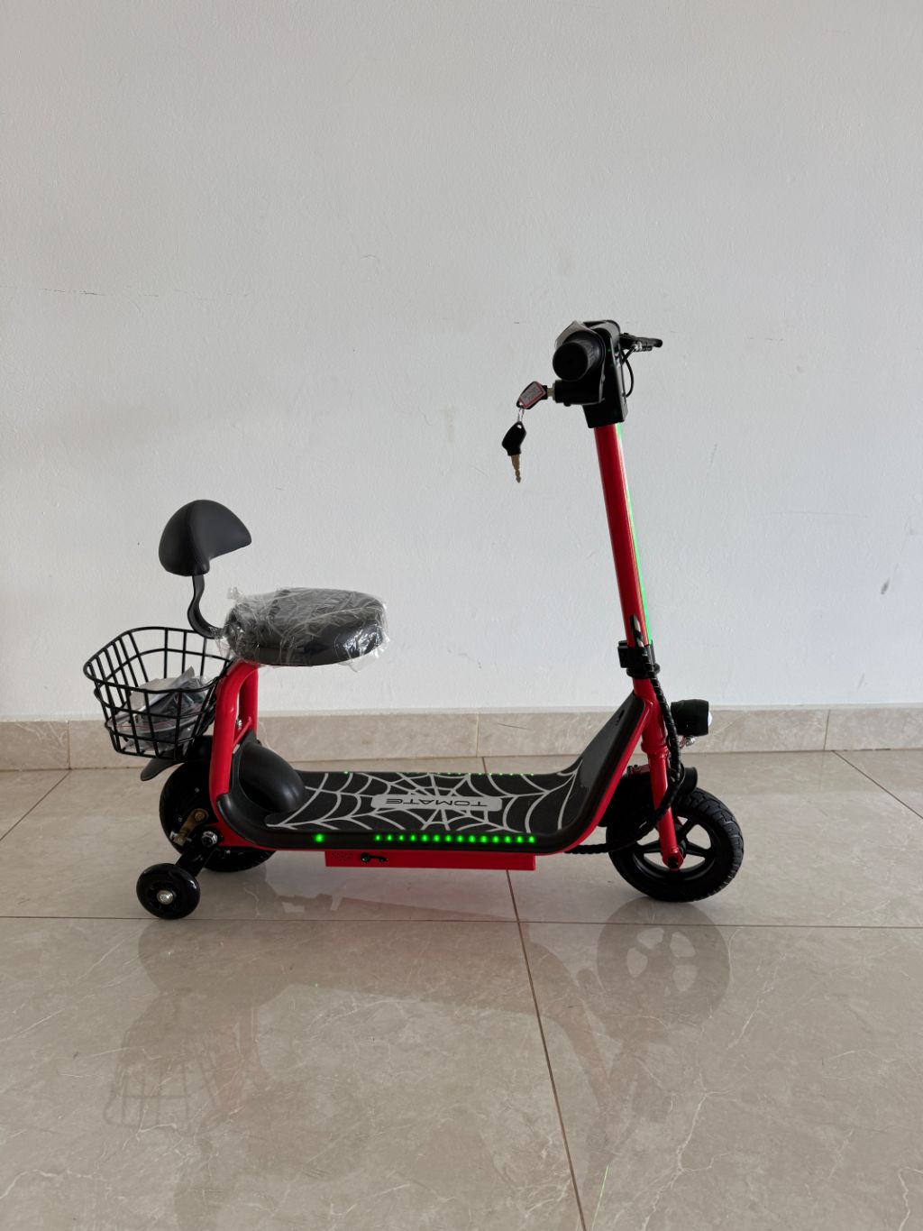 PATINETE AUTOPROPELIDO INFANTIL UFO  — foto 3