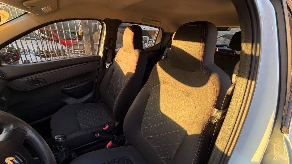 KWID Zen 1.0 Flex 12V 5p Mec. — foto 9