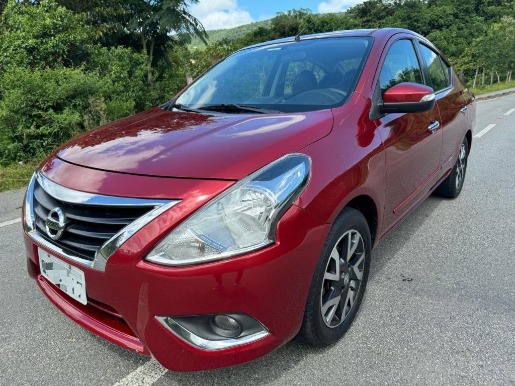 VERSA UNIQUE 1.6 16V FlexStart 4p Aut. — foto 1