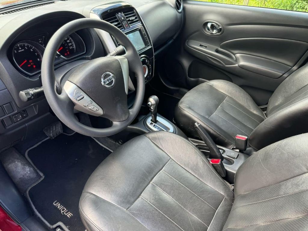 VERSA UNIQUE 1.6 16V FlexStart 4p Aut. — foto 9