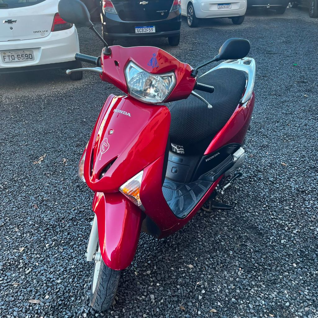 LEAD 110 — foto 1