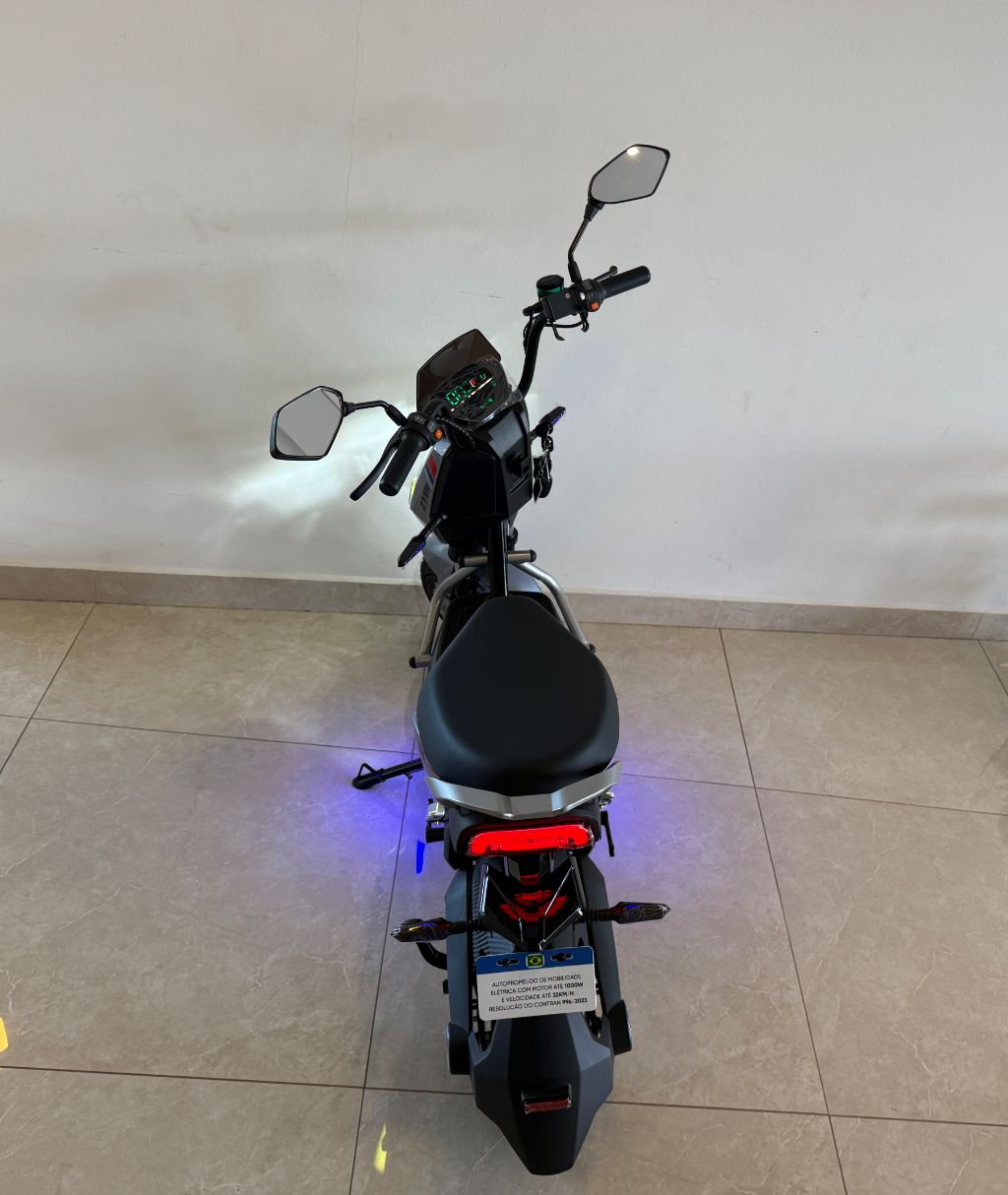ZY01 / AUTOPROPELIDO ELÉTRICO EQUIPADO COM MOTOR ELÉTRICO DE 1000W, VELOCIDADE MAX.32KM. — foto 6