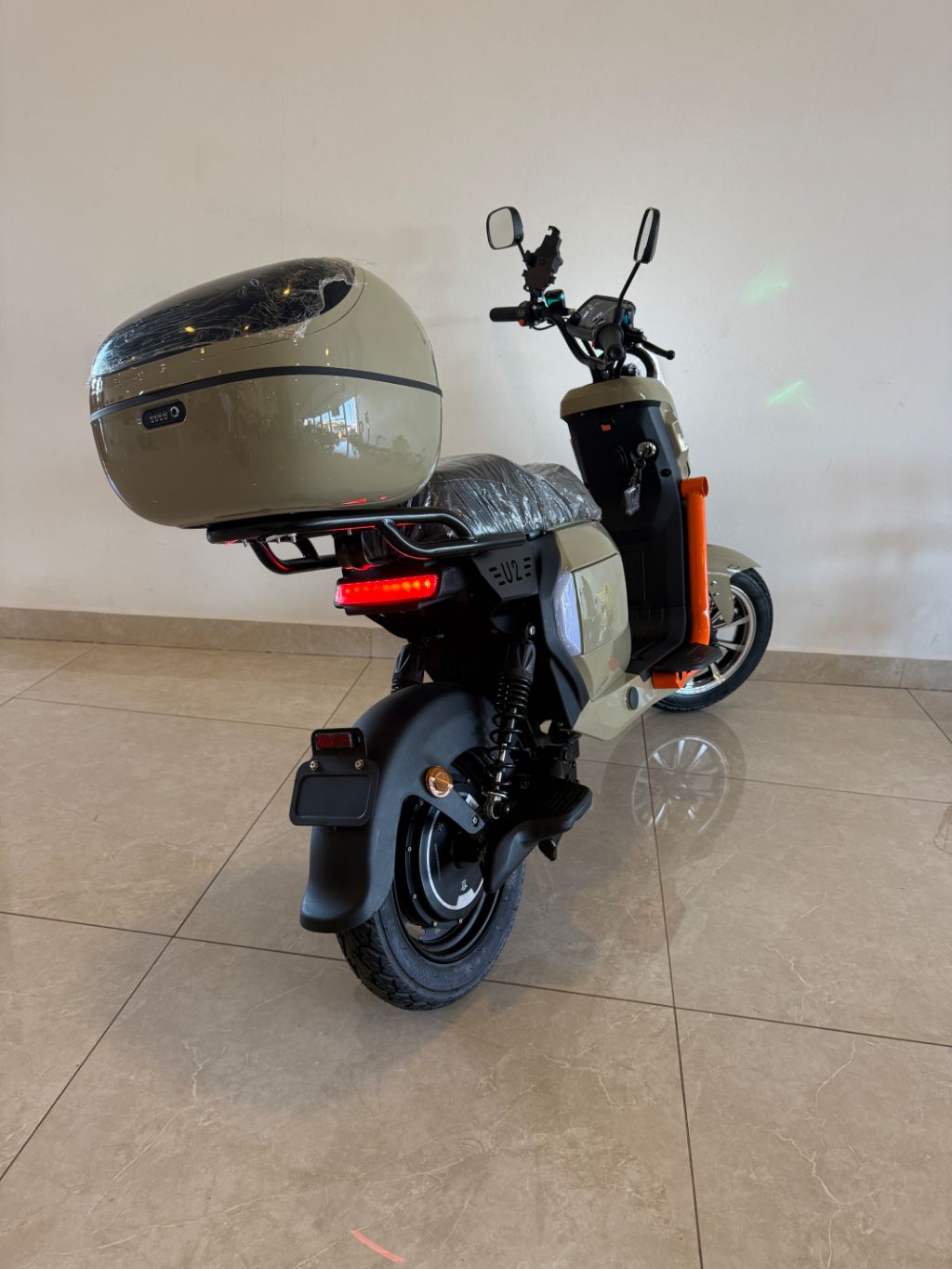 AG08/ U2 elétrico com motor 1000w velocidade maxima de 32km. — foto 4