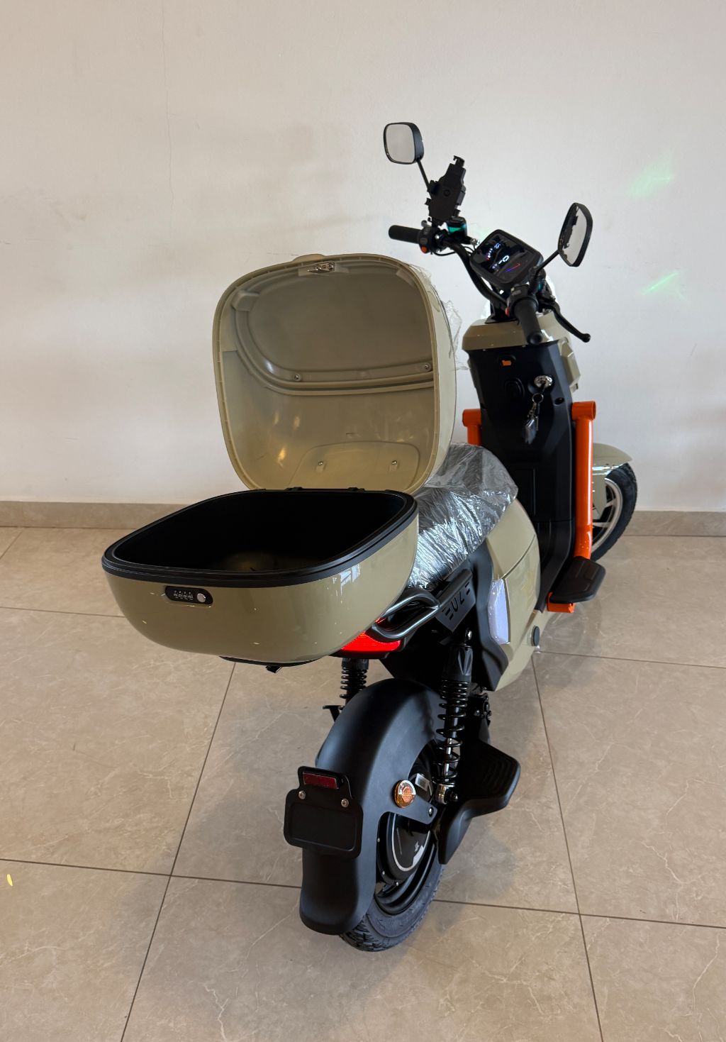 AG08/ U2 elétrico com motor 1000w velocidade maxima de 32km. — foto 3