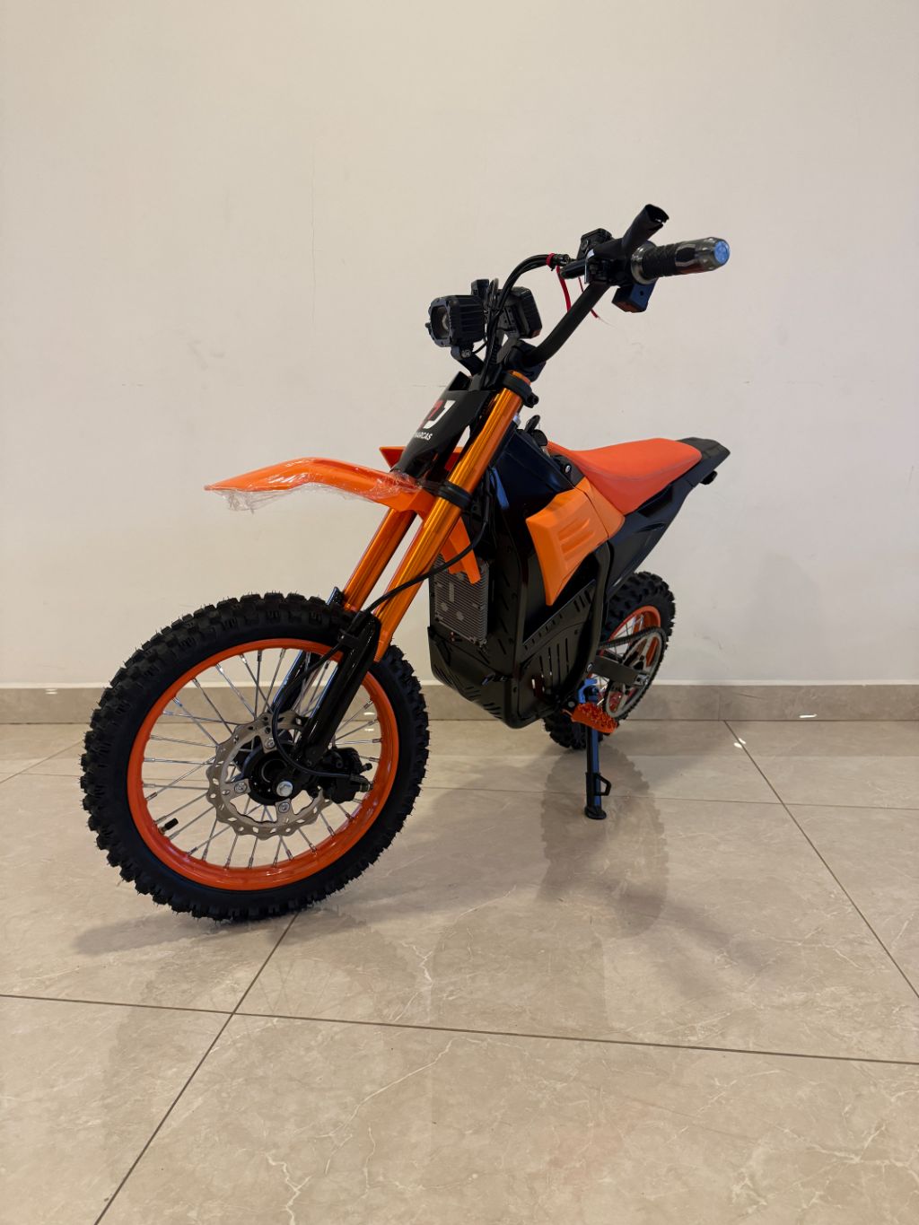 BIKE CROSS / Autopropelido elétrico equipado com motor elétrico de 1000w, velocidade max 32km — foto 2