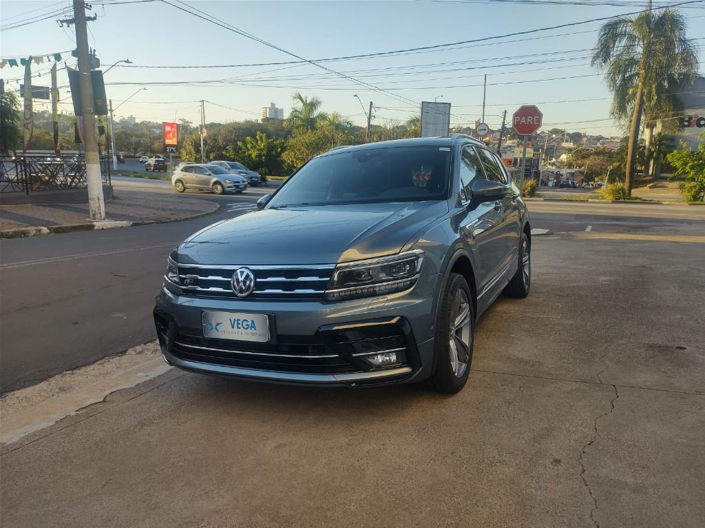 TIGUAN Allspac R-Line 350 TSI 2.0 4x4 — foto 1