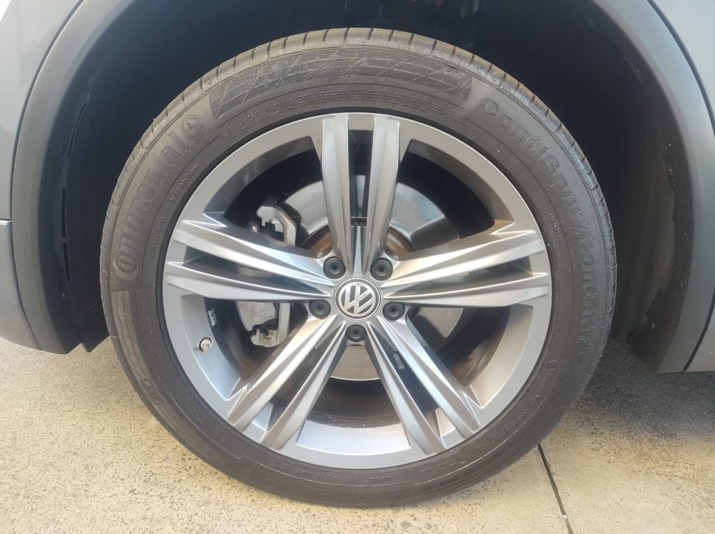 TIGUAN Allspac R-Line 350 TSI 2.0 4x4 — foto 10
