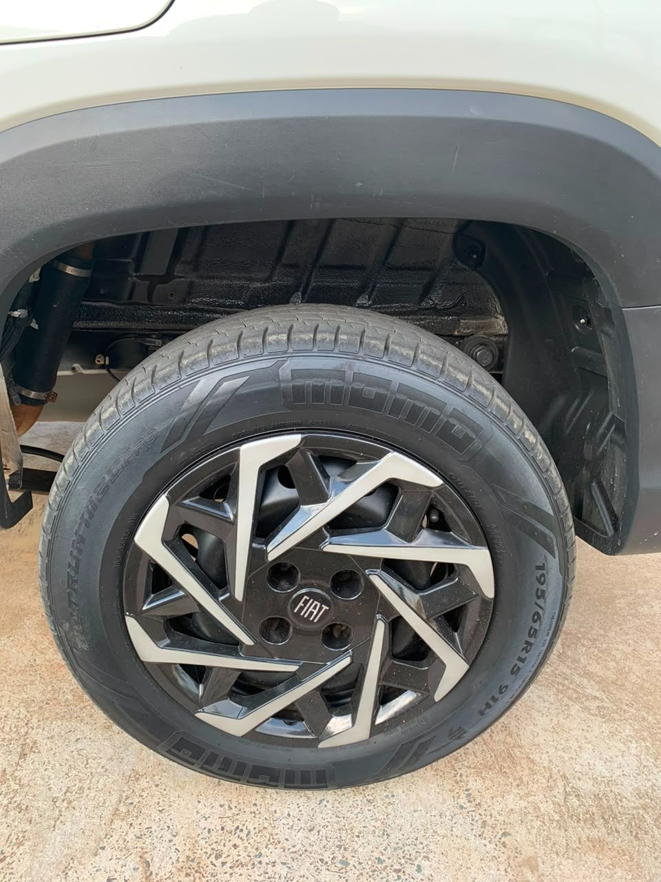 Strada Endurance 1.4 Flex 8V CS Plus — foto 10