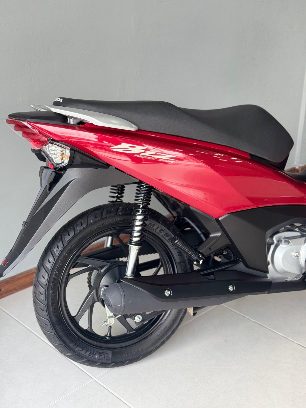 BIZ 125 EX/ 125 EX FLEX — foto 5